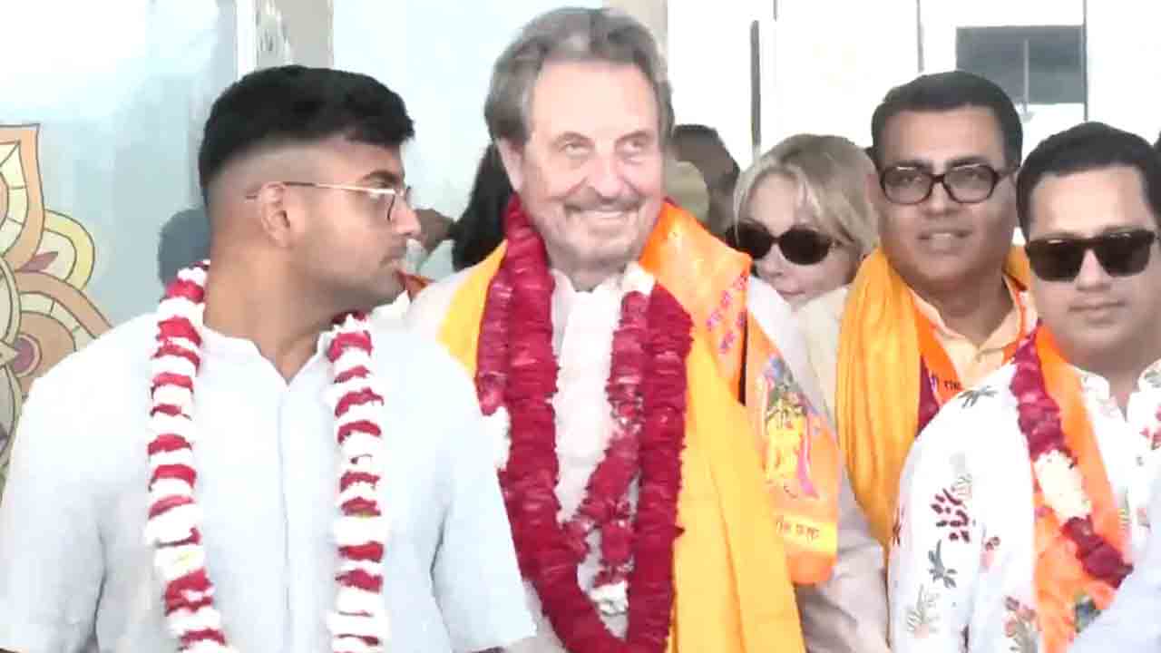 Errol Musk | భారత్‌ ఓ అద్భుతమైన ప్రదేశం.. అయోధ్యను సందర్శించిన ఎలాన్‌ మస్క్‌ తండ్రి