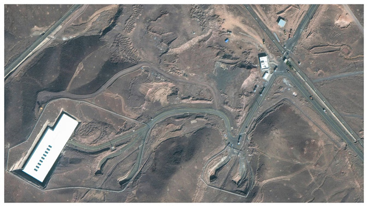 Iran | ఫోర్డో అణుకేంద్రాన్ని ఇరాన్‌ తరలించిందా..? ఉపగ్రహ చిత్రాలు ఏం చెబుతున్నాయంటే..?