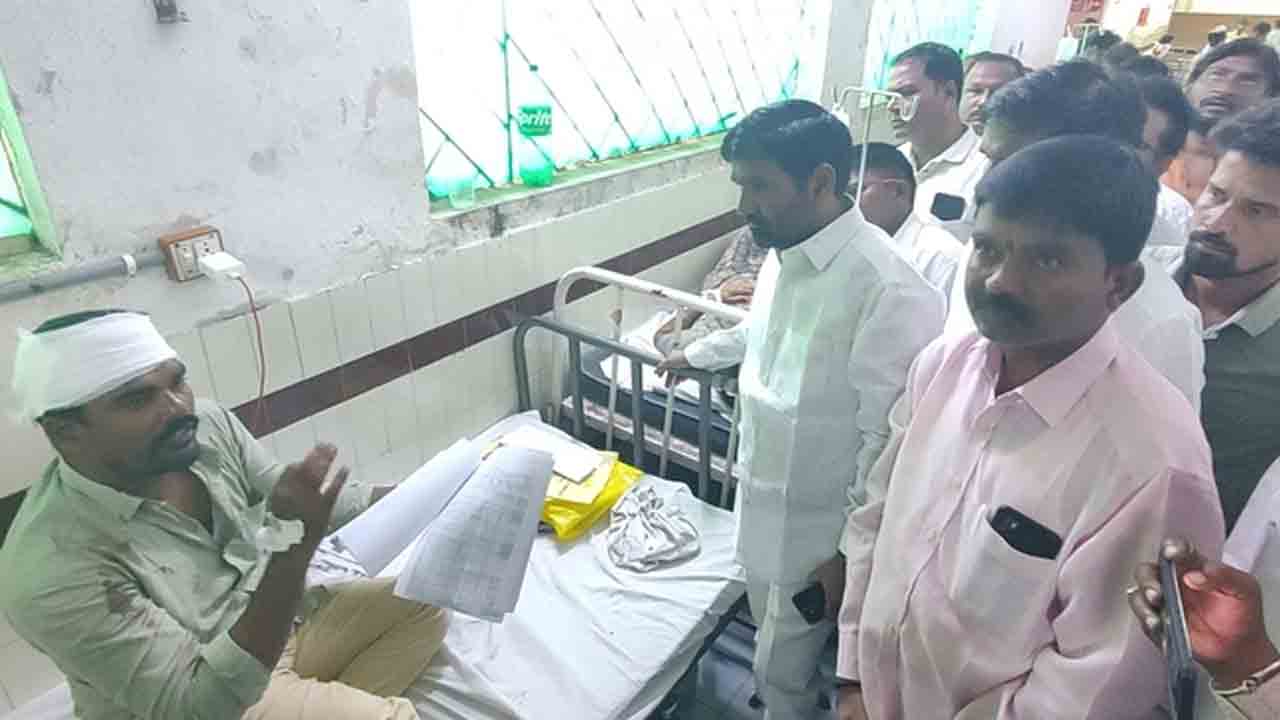 Durgam Chinnaiah | బీఆర్ఎస్ కార్యకర్తల జోలికి వస్తే సహించం : మాజీ ఎమ్మెల్యే దుర్గం చిన్నయ్య హెచ్చరిక