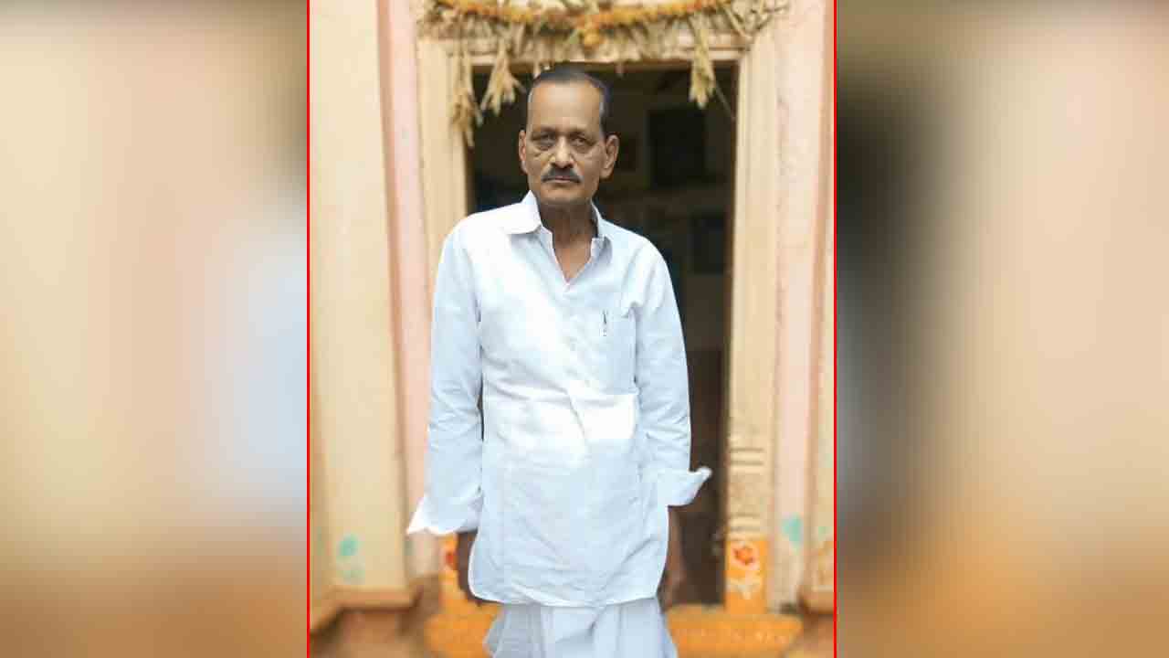 Former Sarpanch | మాజీ సర్పంచ్‌ మృతి పట్ల బీఆర్‌ఎస్‌ నాయకుల సంతాపం