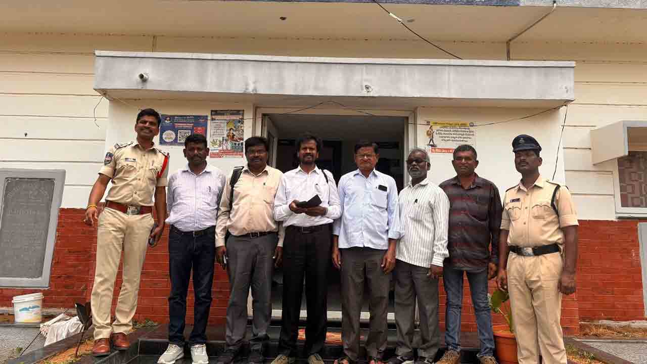 రాష్ట్రంలో రైతు వ్యతిరేక పాలన