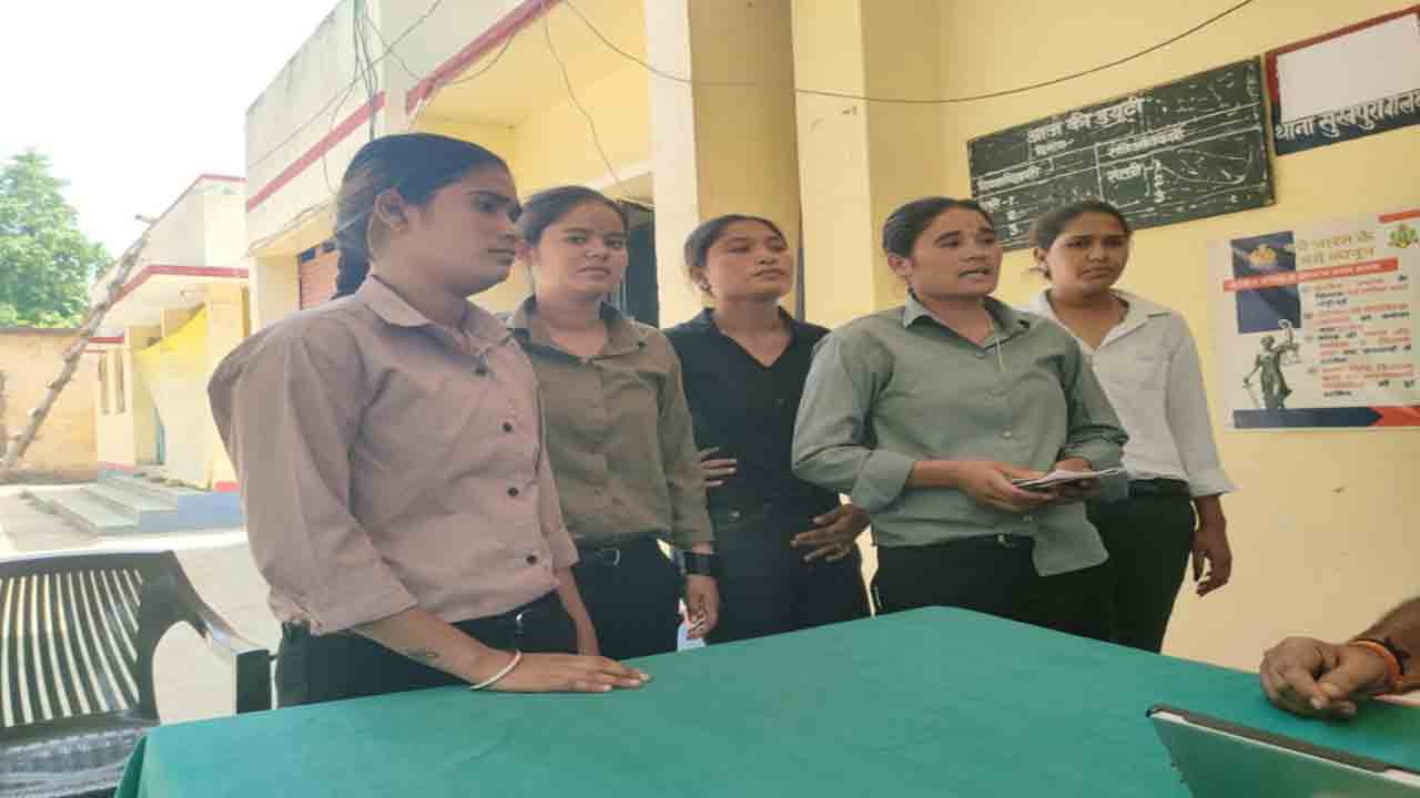 Girls Hail From Gujarat,