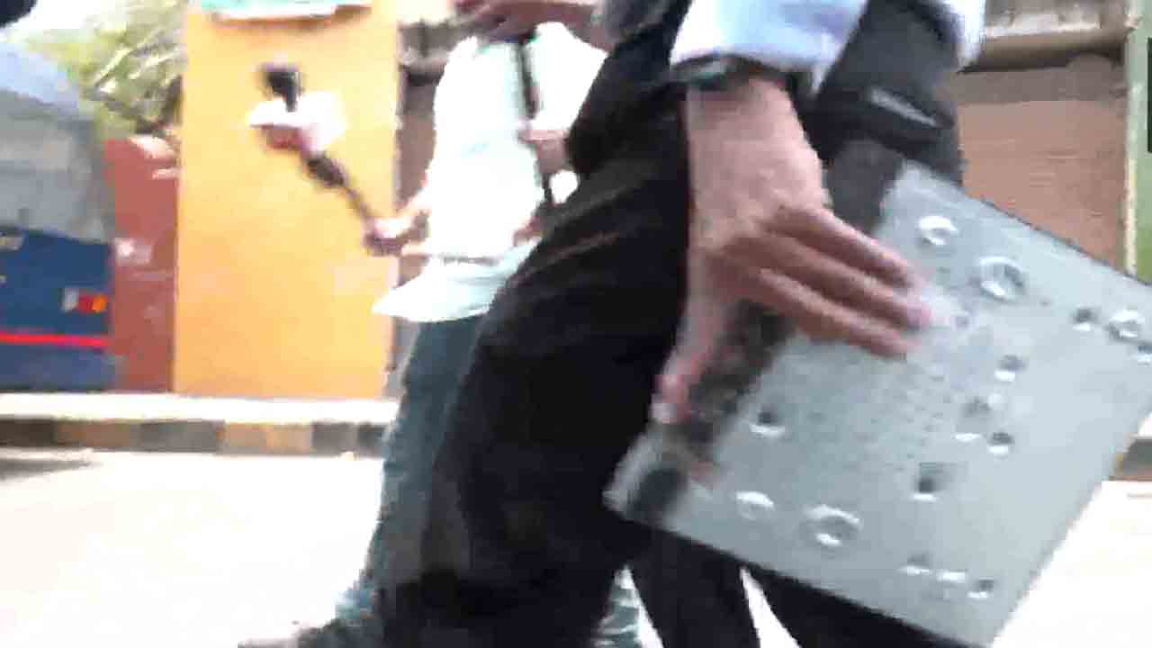 Air India plane crash | విమాన శిథిలాల నుంచి.. డిజిటల్ వీడియో రికార్డర్‌ను స్వాధీనం చేసుకున్న గుజరాత్‌ ఏటీఎస్‌