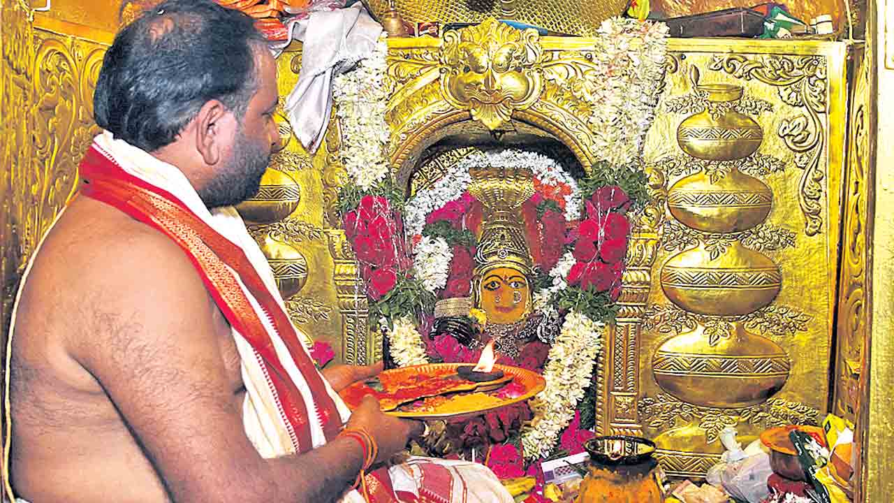 సమస్యల జాతర!