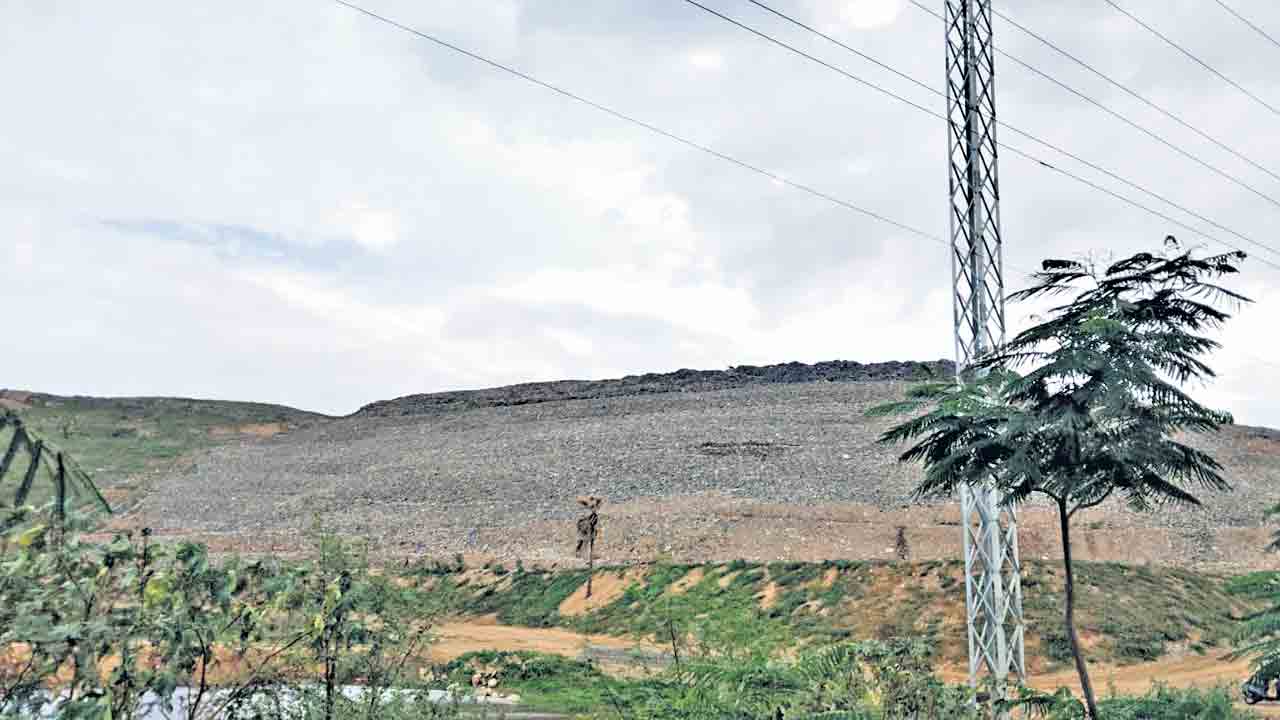 శ్వాస పీల్చలేం.. నీటిని వాడలేం