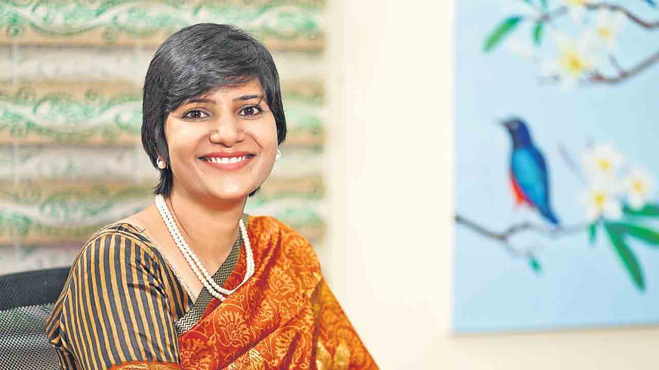 హైదరాబాద్‌ కలెక్టర్‌గా హరిచందన