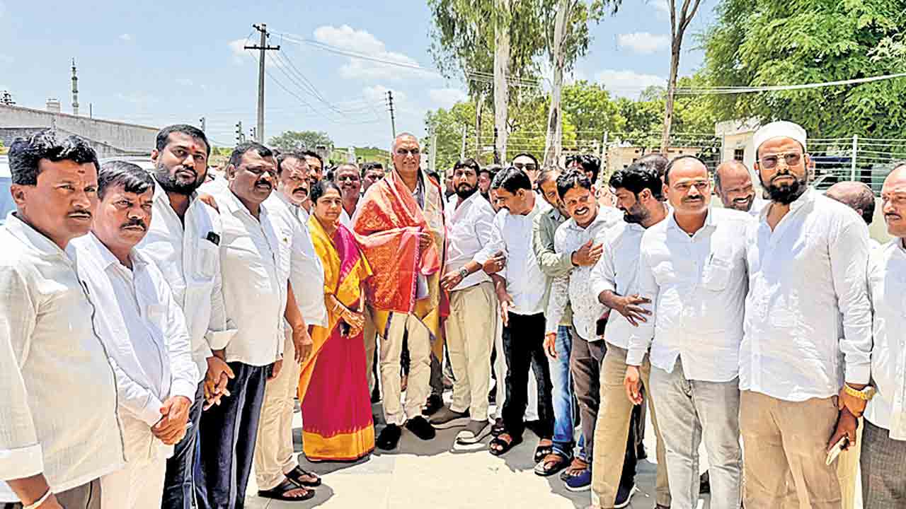జొన్నల బిల్లుల చెల్లింపులో సర్కారు నిర్లక్ష్యం