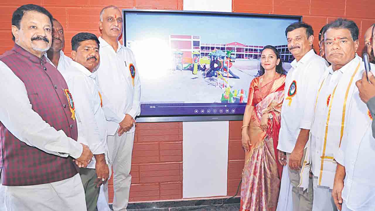 కాంగ్రెస్‌ పాలనలో సర్కారు విద్య బలహీనం