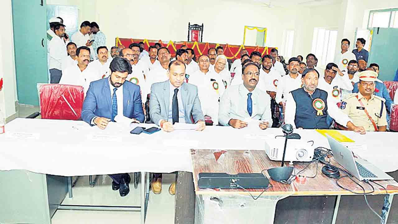 ప్రజలకు మెరుగైన న్యాయసేవలు అందించాలి