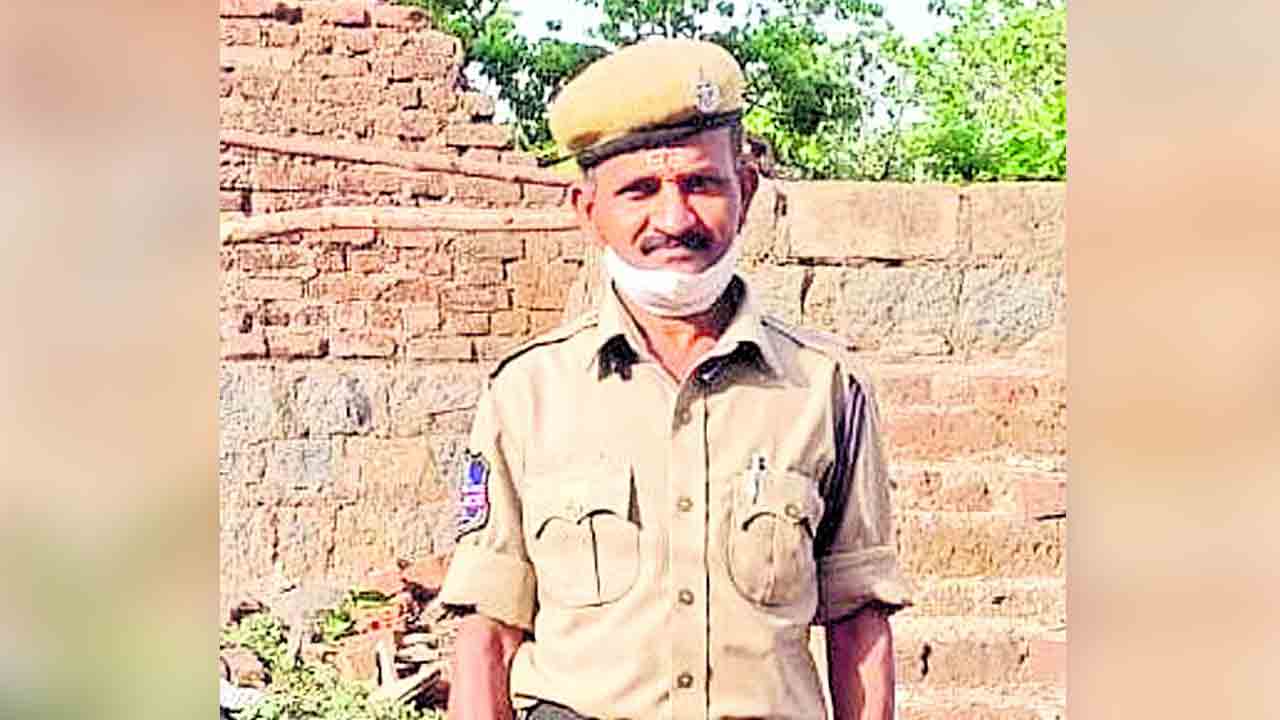 హోంగార్డు కుటుంబానికి దిక్కెవరు.?