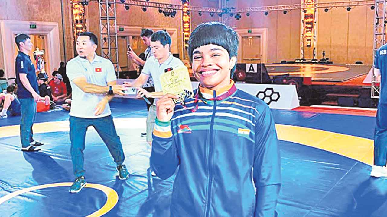 అమ్మాయిల పతక ధమాకా