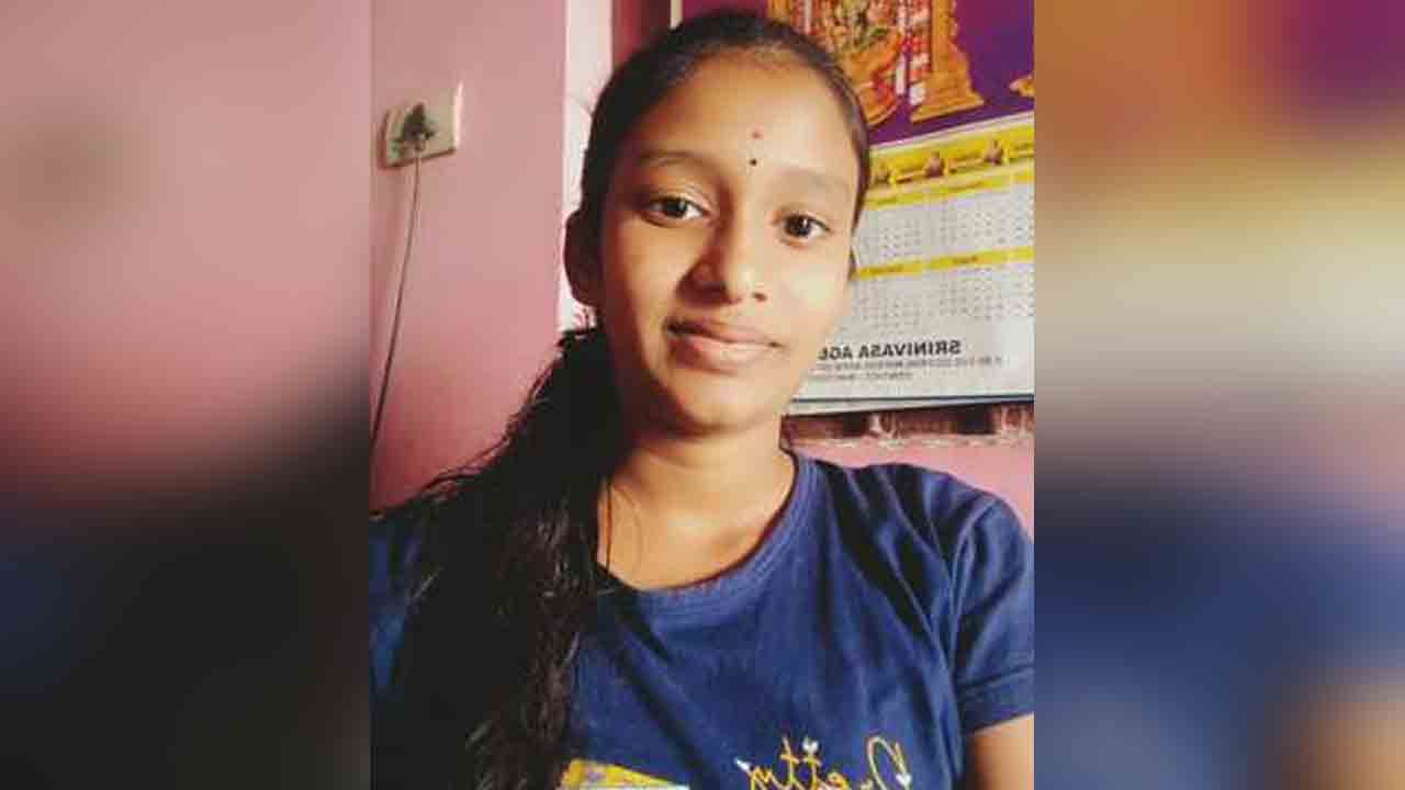 Student Suicide | ఉరివేసుకొని ఇంటర్ విద్యార్థిని ఆత్మహత్య