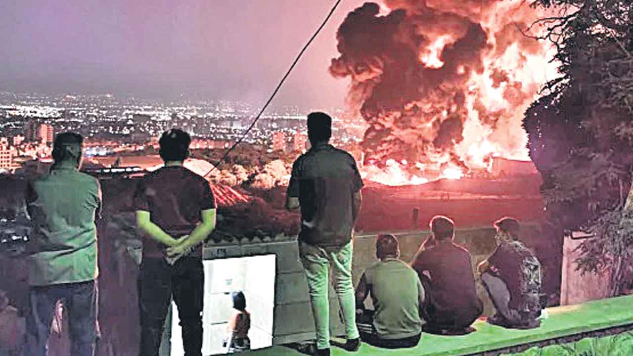 ఇరాన్‌ ‘ఎనర్జీ’పై ఇజ్రాయెల్‌ దాడి.. ప్రపంచంలోనే అతిపెద్ద గ్యాస్‌ ఫీల్డ్‌పై విరుచుకుపడ్డ ఇజ్రాయెల్‌ బలగాలు