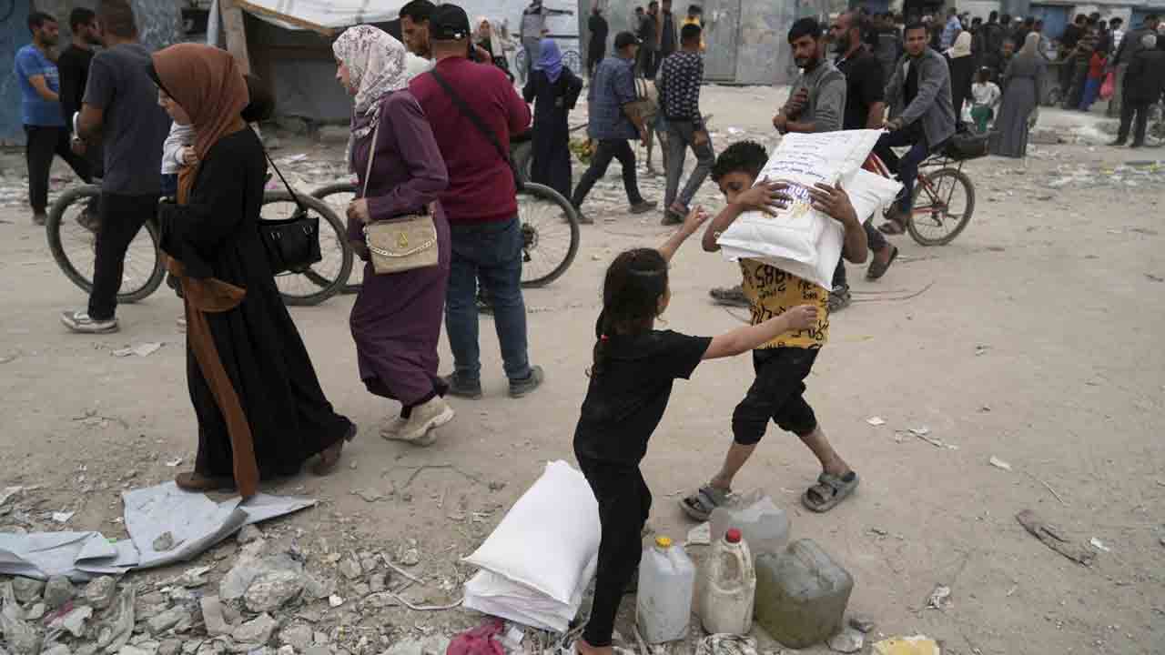 Israel attacks | గాజాపై ఇజ్రాయెల్‌ దాడులు తీవ్రతరం.. 36 మంది పాలస్తీనియన్‌లు మృతి