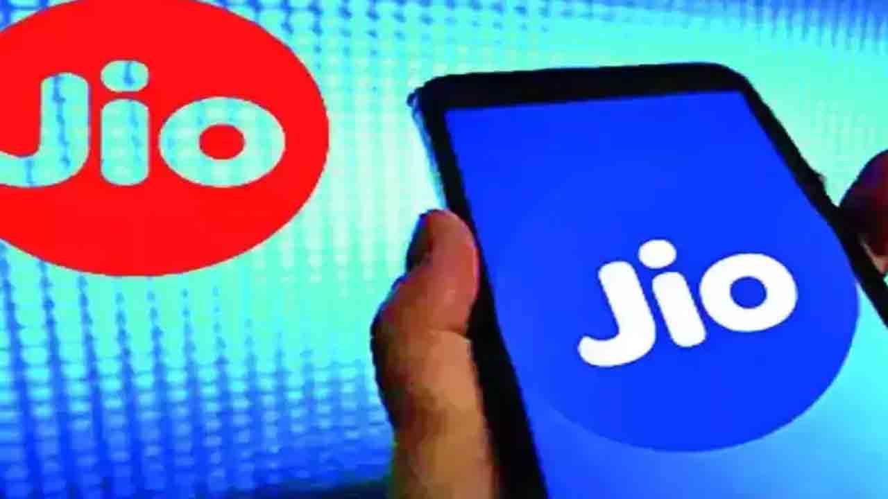 Jio Down | దేశవ్యాప్తంగా జియో నెట్‌వర్క్‌ డౌన్‌.. యూజర్ల నుంచి వెల్లువెత్తుతున్న ఫిర్యాదులు