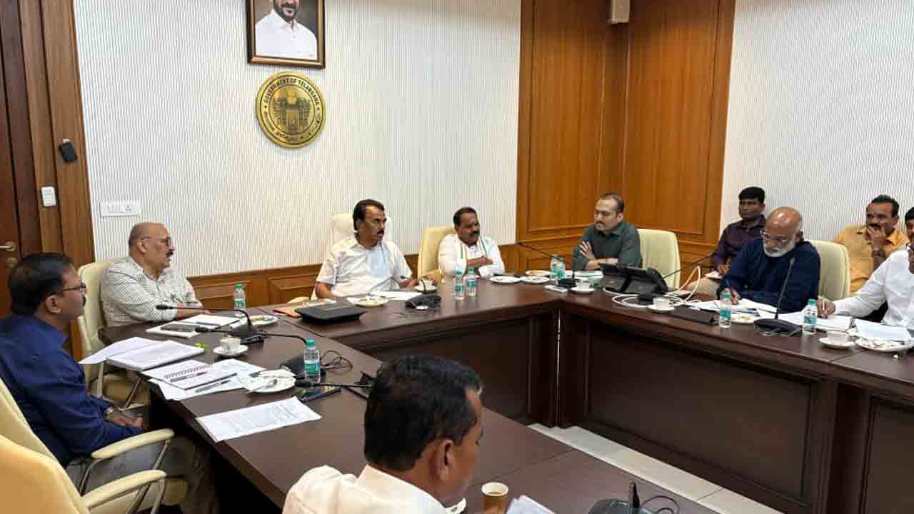 Minister Jupally Krishna Rao | నార్లాపూర్ నిర్వాసితుల పునరావాస పనులను వేగవంతం చేయాలి : మంత్రి జూపల్లి కృష్ణారావు