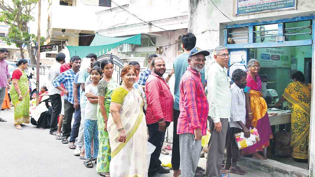 రేషన్‌.. పరేషాన్‌