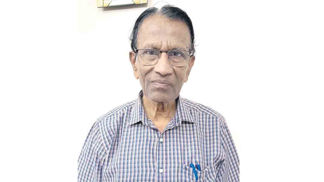 డాక్టర్‌ చెన్నాడి రవీందర్‌రావు ఇకలేరు