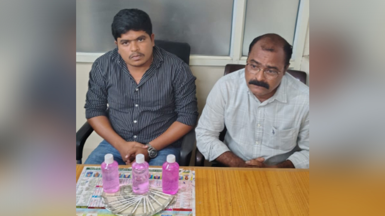 ACB Rides | కరీంనగర్‌ జడ్పీపై ఏసీబీ దాడులు.. లంచం తీసుకుంటూ చిక్కిన పీఆర్‌ ఏఈ, సీనియర్‌ అసిస్టెంట్‌..!