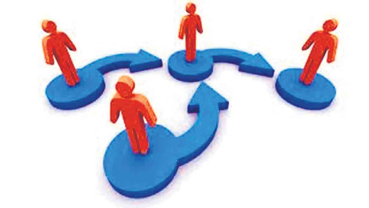 బదిలీకి నై.. ఉన్న చోటుకే సై!