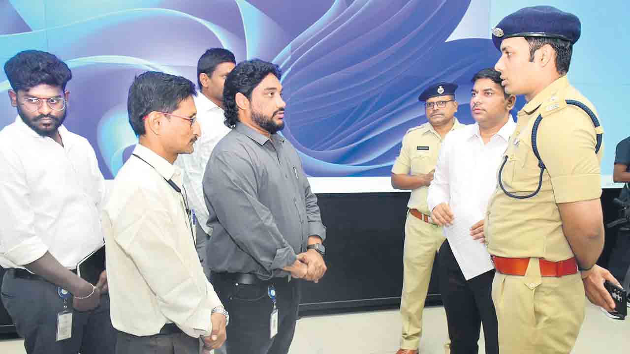 ట్రాఫిక్‌ రూల్స్‌ ఉల్లంఘిస్తే ఆటోమేటిగ్గా ఫైన్‌