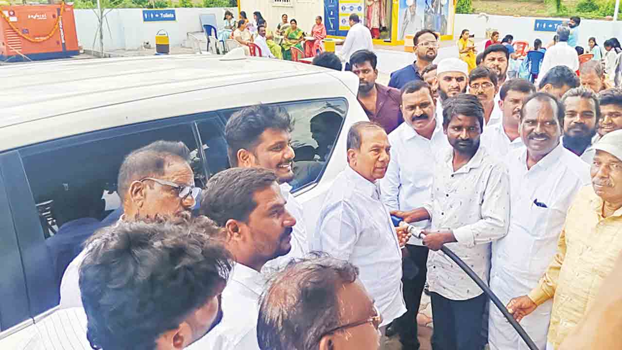 సీఎంఆర్‌ఎఫ్‌ నిరుపేదలకు భరోసా