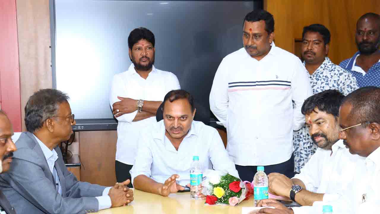 MLA Bandari Lakshma Reddy | ప్రైవేట్ విద్యా సంస్థల్లో ఫీజులను నియంత్రించాలి : ఎమ్మెల్యే బండారి లక్ష్మారెడ్డి