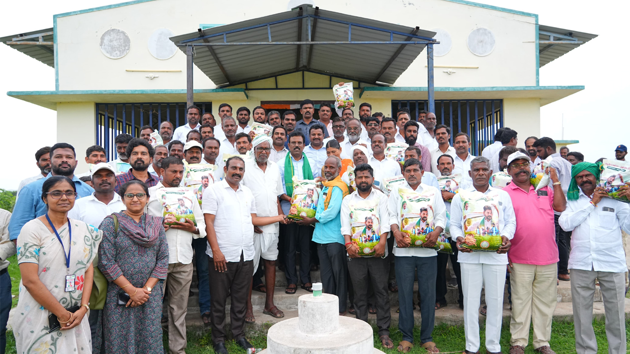 అన్నిరంగాల్లో అభివృద్ధి ప్రభుత్వ ధ్యేయం: ఎమ్మెల్యే మధుసూదన్ రెడ్డి