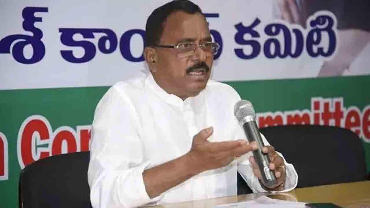 కాంగ్రెస్‌లో తగువులు తీర్చే త్రీమెన్‌ కమిటీలు