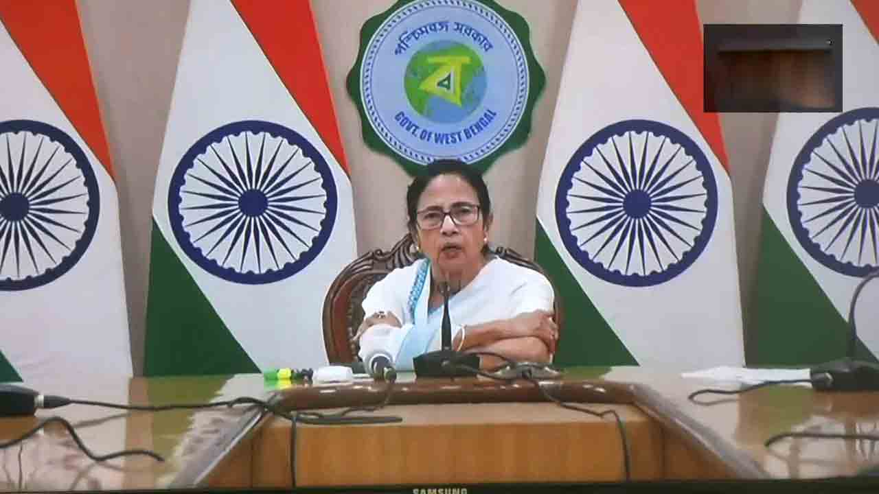 Mamata Banerjee | భయం వద్దు.. ప్రభుత్వం మీతో ఉంది.. కొవిడ్‌ విస్తృతిపై మమతాబెనర్జి