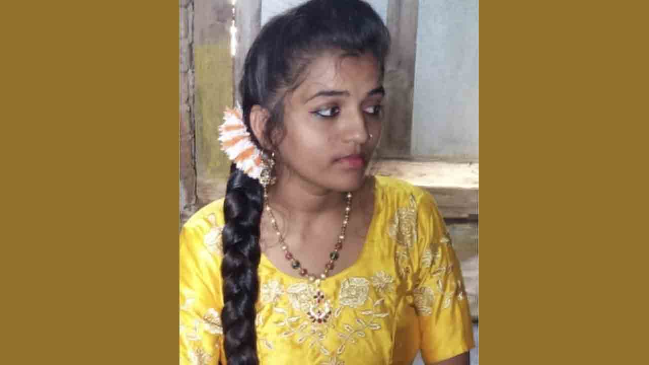 Mancherial | ఎస్సీ వెల్ఫేర్‌ డిగ్రీ కాలేజీ హాస్టల్‌ పైనుంచి దూకిన విద్యార్థిని.. చికిత్స పొందుతూ మృతి