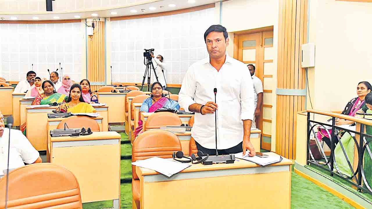 ప్రజా సమస్యలకు పరిష్కారమేది?