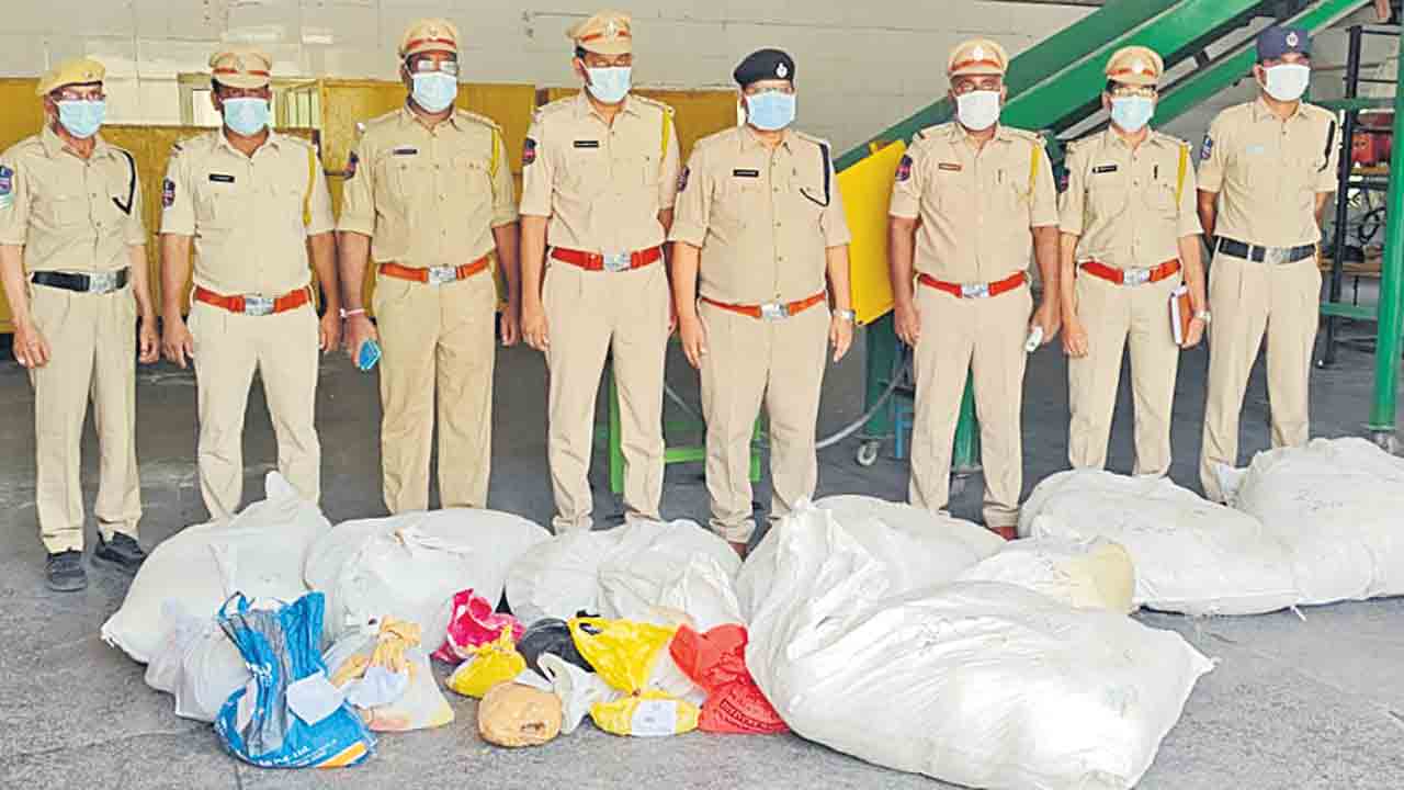 రూ.10.11 కోట్ల మత్తు పదార్థాలు దహనం