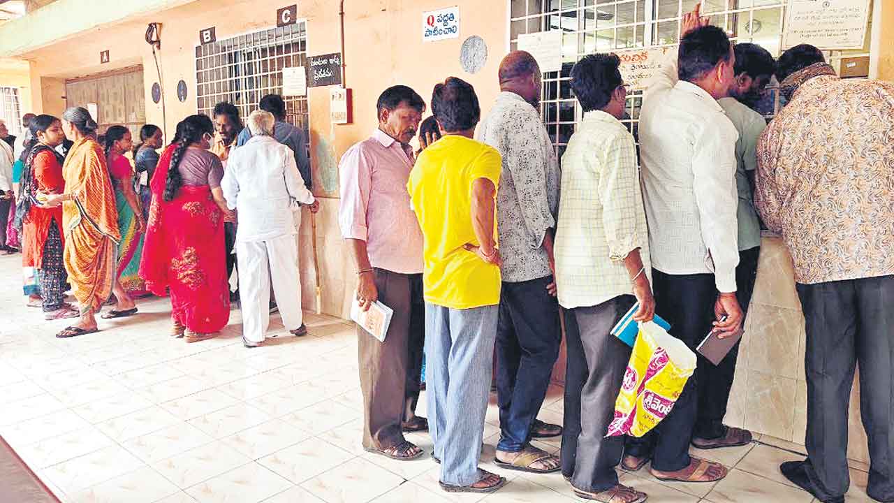 సింగరేణిలో మందుల కొరత.. కార్మికుల సంక్షేమంపై నిర్లక్ష్యం