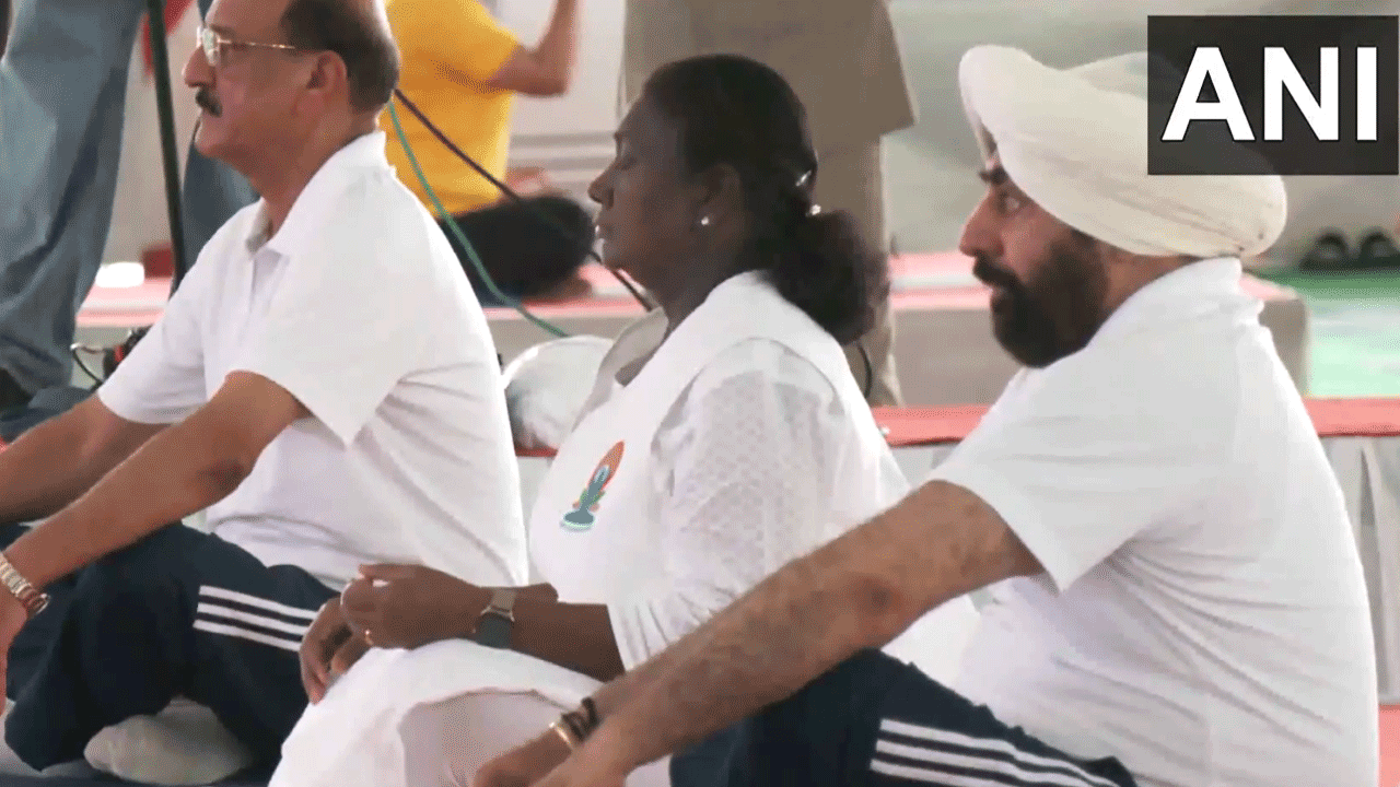 International Yoga Day | నేడు అంతర్జాతీయ యోగా దినోత్సవం.. యోగాసనాలు వేసిన రాష్ట్రపతి ముర్ము