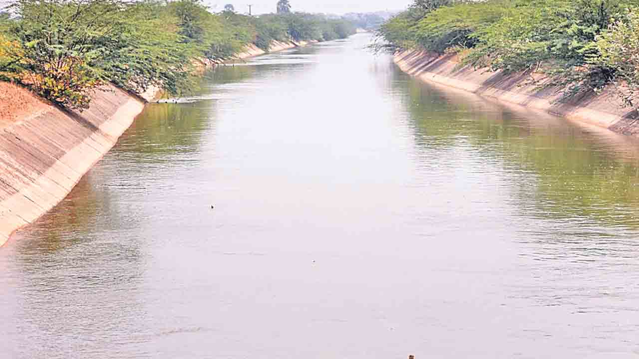 కాళేశ్వరాన్ని కాదని.. శనేశ్వరానికి అనుమతా?