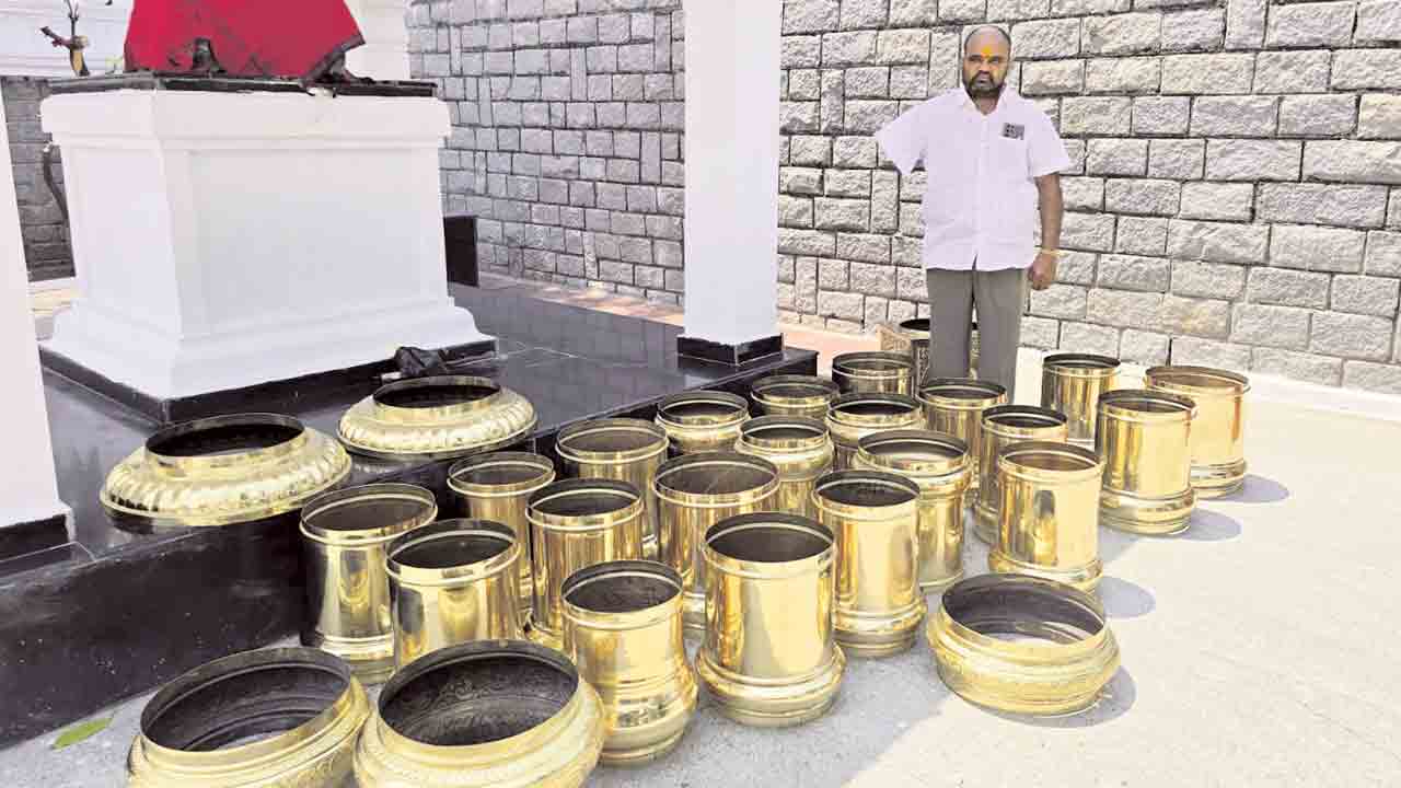 రామలింగేశ్వరుడి కల్యాణానికి కేటీఆర్‌ రాక