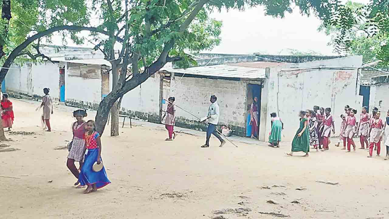 కేజీబీవీ ప్రారంభమెప్పుడో..?