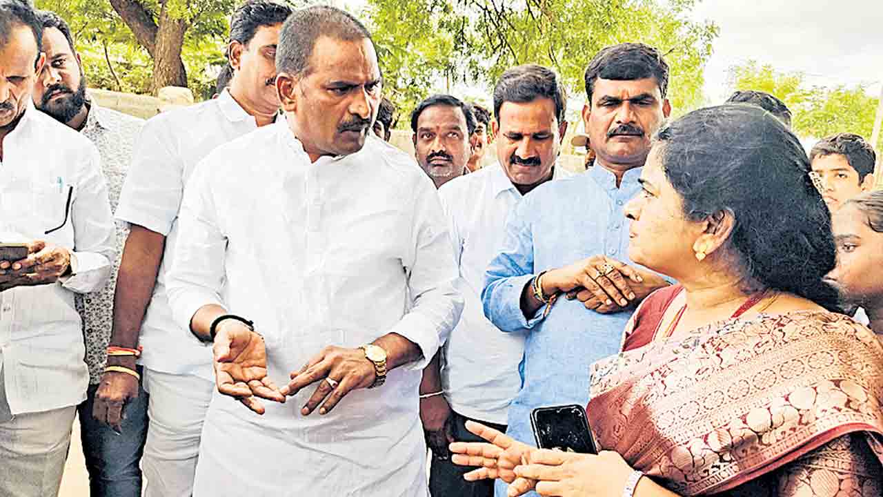 ఏయ్‌.. నీకు మెంటలా..పిచ్చా .!