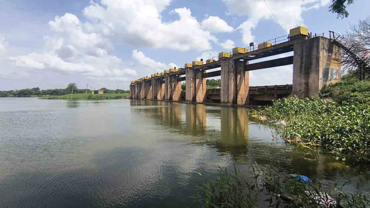 ప్రాజెక్టు ఉన్నా నీరు రాదన్నా.. జహీరాబాద్‌, న్యాల్‌కల్‌ రైతులకు అందని సాగు నీరు