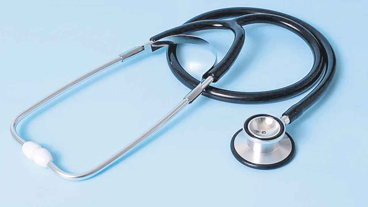 మాతృభాషలో నీట్‌కు అంతంతే.. అన్నిభాషల్లోనూ తగ్గిన దరఖాస్తులు