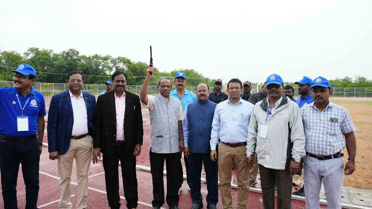 సంకల్పబలంతో ముందుకు సాగాలి