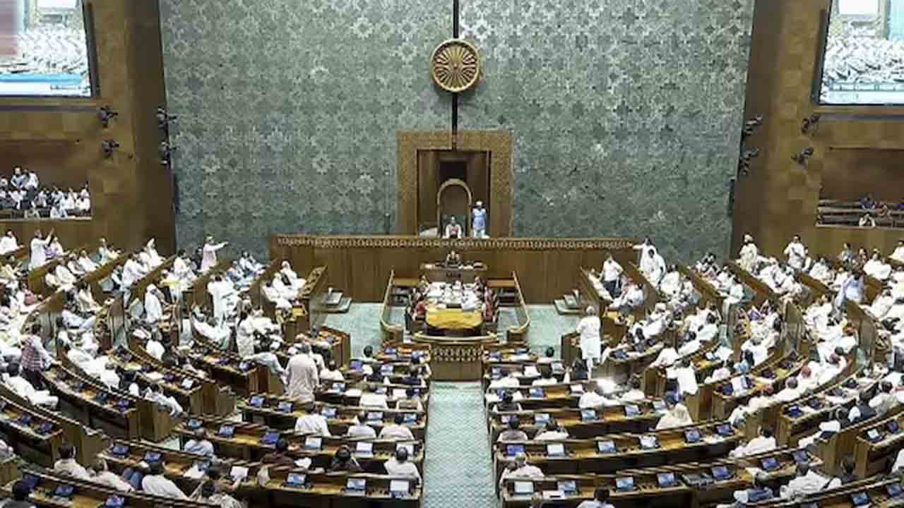 పార్లమెంటులో బీహార్‌ పోరు