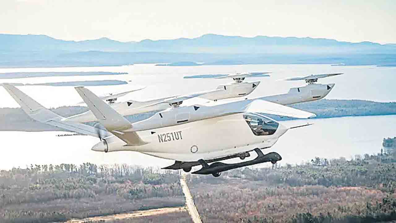 రూ.700కే 130 కి.మీ విమానయానం!