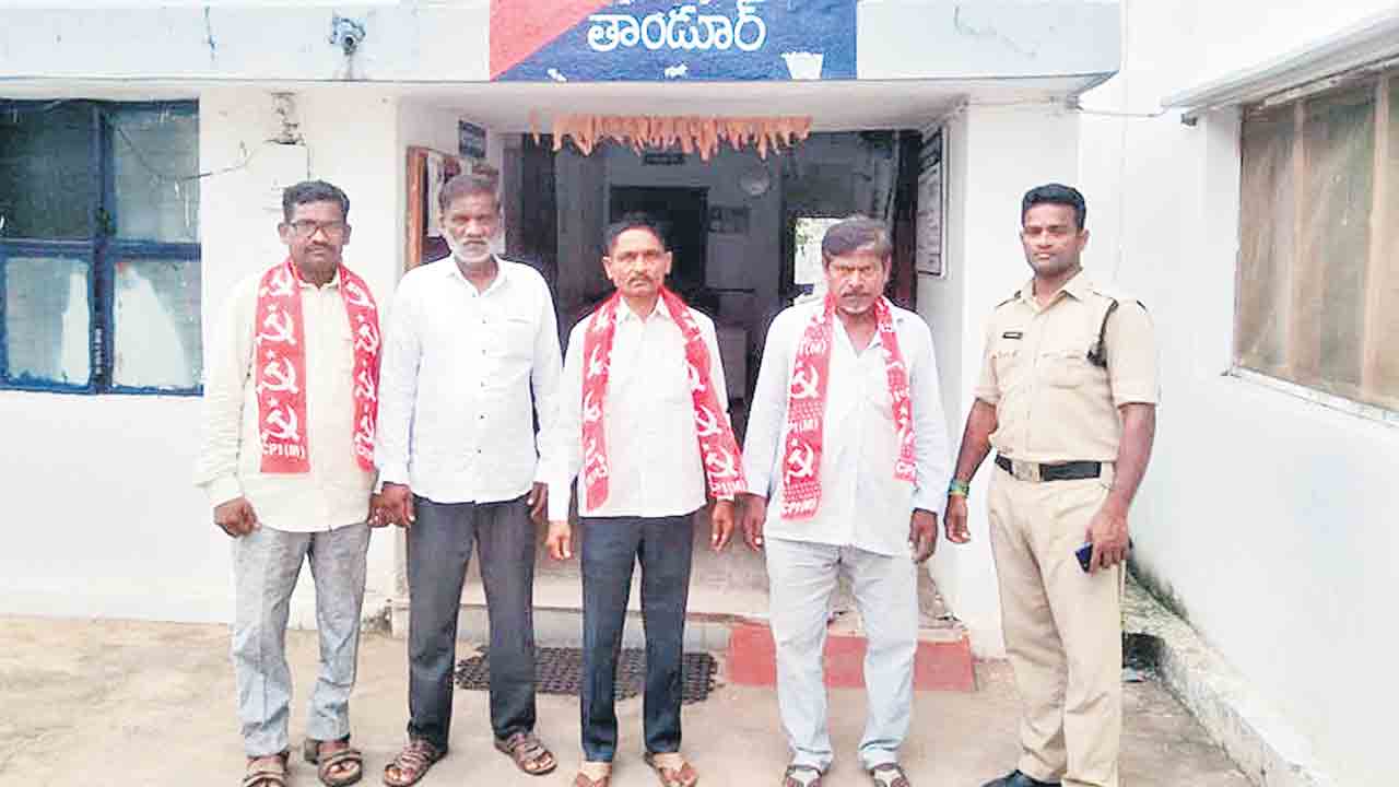 పంచాయతీ కార్మికుల ముందస్తు అరెస్టు