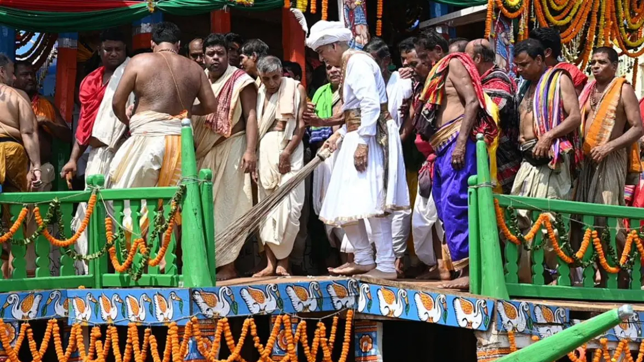 Jagannath Rath Yatra | పూరీ జ‌గ‌న్నాథుడి ర‌థ‌యాత్ర‌లో ప్ర‌త్యేక ఆక‌ర్ష‌ణ‌గా నిలిచే ఈ ఆచారం గురించి మీకు తెలుసా..?