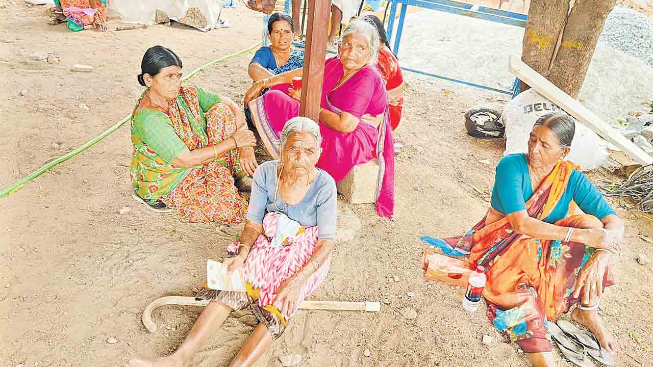 పింఛన్లు పెంచరా..?