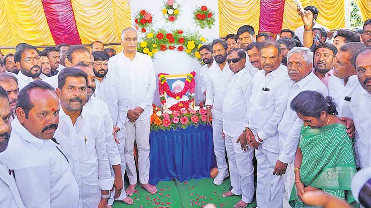 రాంబల్‌నాయక్‌కు హరీశ్‌రావు పరామర్శ