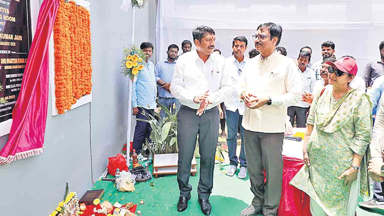 డిసెంబర్‌లో ‘కాజీపేట రైల్వేకోచ్‌’