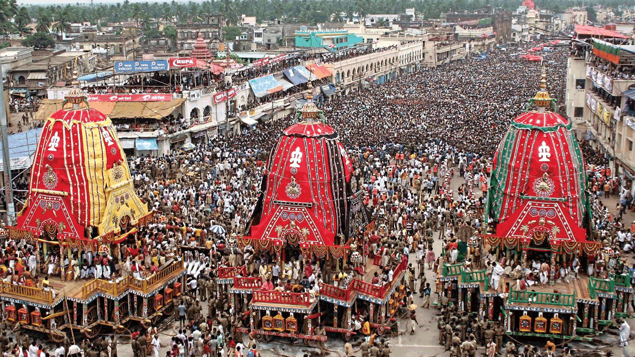 Jagannath Rath Yatra | ప్రారంభమైన పూరీ జగన్నాథుని రథయాత్ర.. తరలి వచ్చిన భక్తజనం